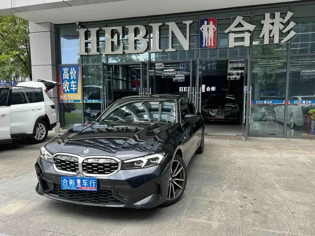 BMW 3 Series 2023 325Li M Sport Package
