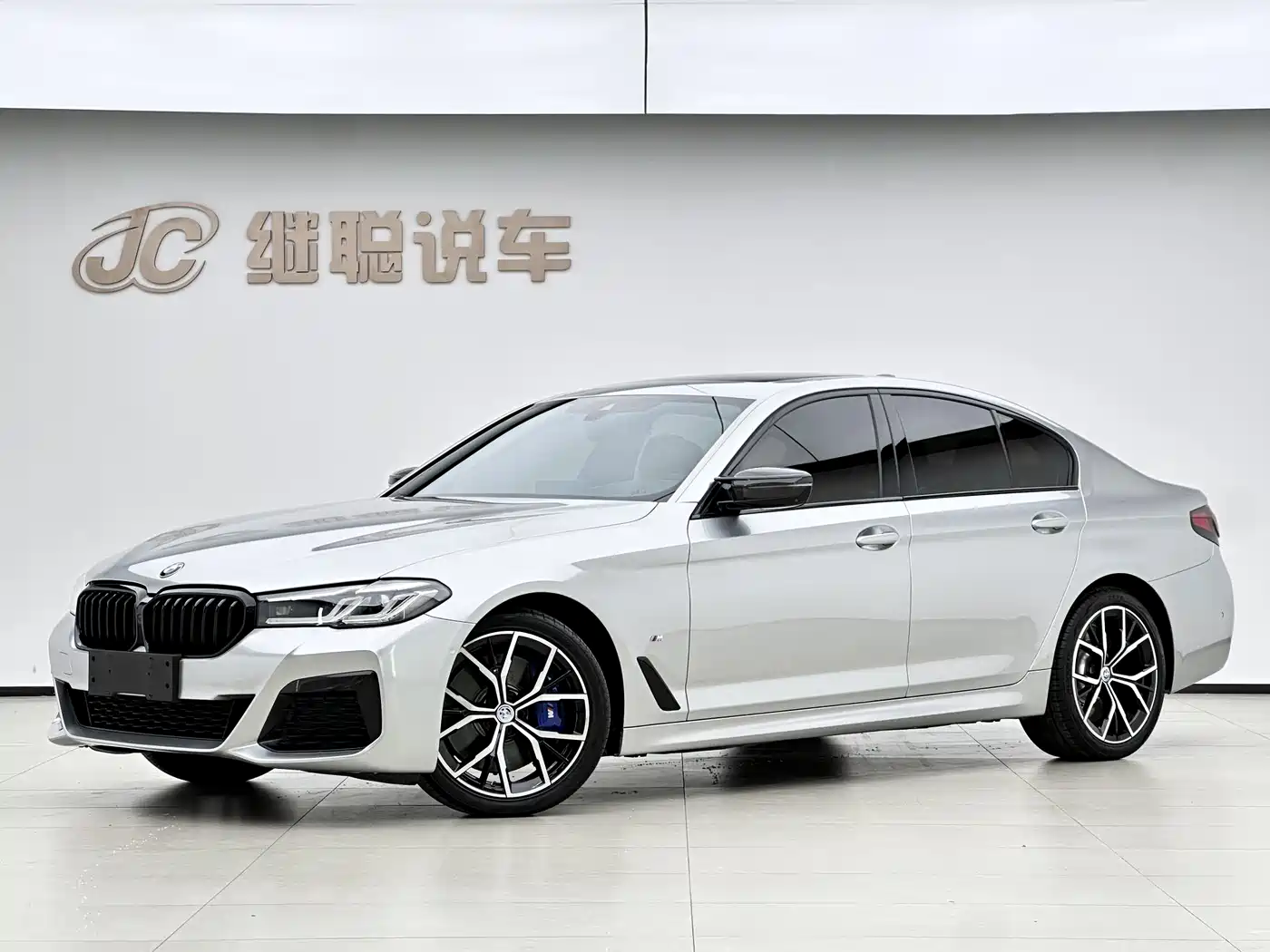 BMW 5 Series (Import) 2022 540i Style Edition M Sport Package