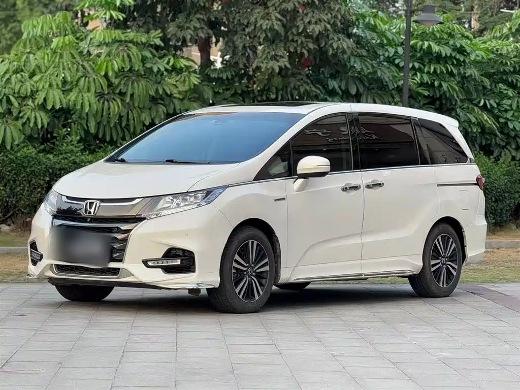 Honda Odyssey 2021 2.0L Sharp Ultimate Edition