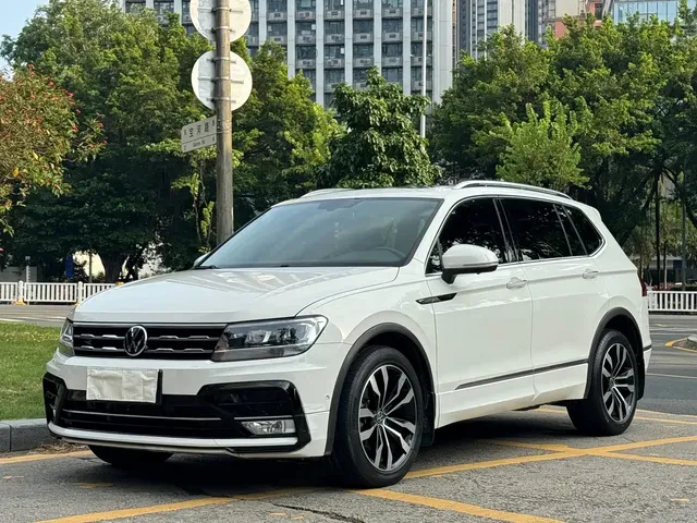 Volkswagen Tiguan L 2021 330TSI Automatic 2WD R-Line Premium