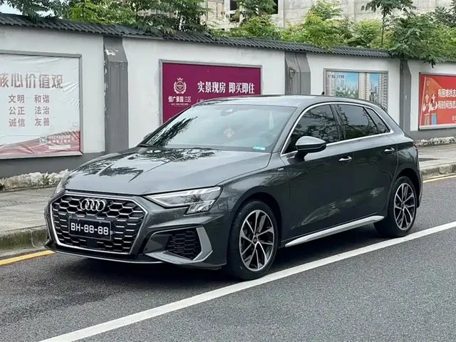 Audi A3 2023 Facelift Sportback 35 TFSI Progressive Sport