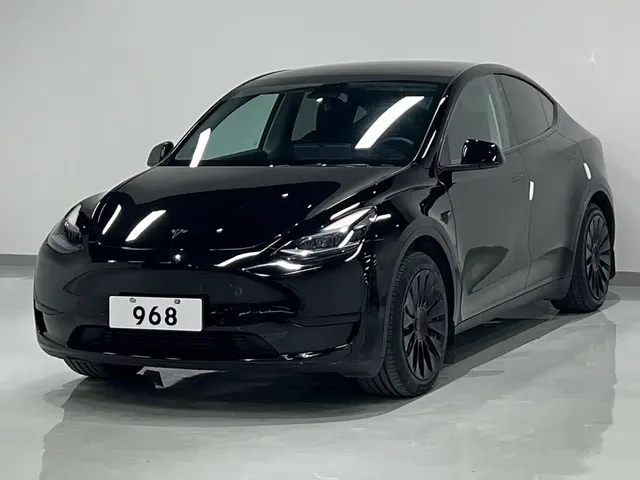 Tesla Model Y 2022 Facelift Long Range All-Wheel Drive Version
