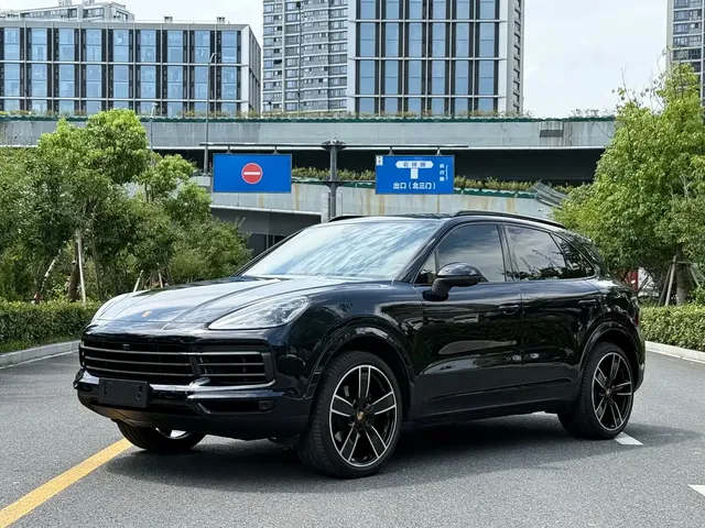 Porsche Cayenne 2023 Cayenne 3.0T Platinum Edition