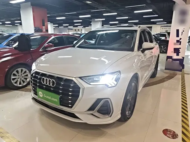 Audi Q3 2021 35 TFSI Fashion Sport