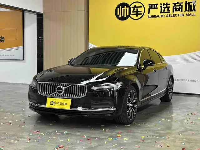 Volvo S90 2023 B5 Intelligent Vision Luxury Edition