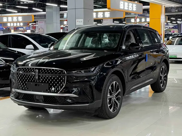 Lincoln Nautilus 2026 2.0T 4WD Prestige Edition