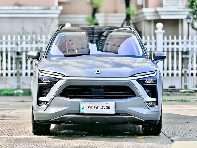NIO ES8 2020 415KM 6-Seater