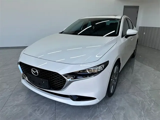 Mazda 3 Axela 2023 2.0L Auto Zhiyao
