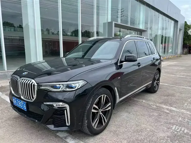 BMW X7 2022 xDrive40i Exclusive M Sport Package