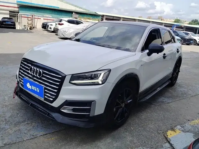 Audi Q2L 2020 35 TFSI Progressive Dynamic Model