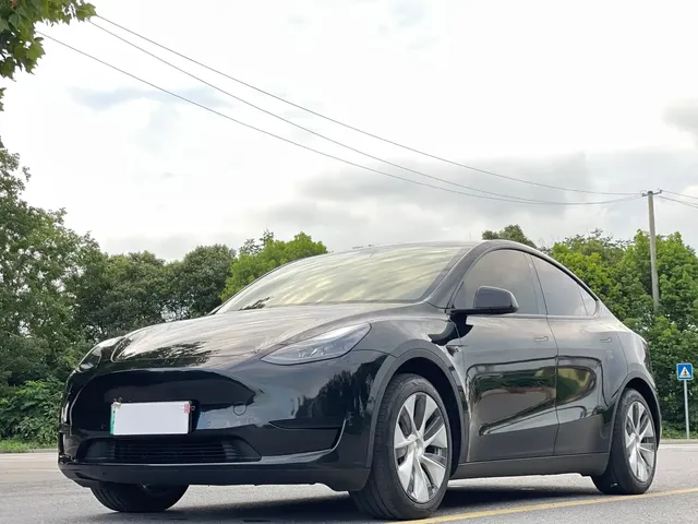 Tesla Model Y 2023 Rear-Wheel Drive Edition