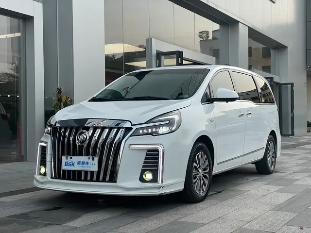 Buick GL8 2022 Land Business Class 652T Luxury