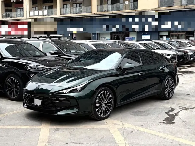 MG 7 2023 2.0T Automatic Hunting Beauty Luxury Edition