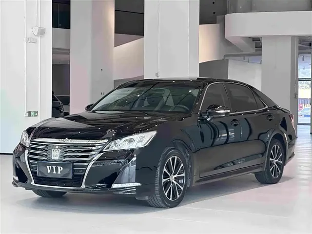 Toyota Crown 2018 2.0T Fashion Edition