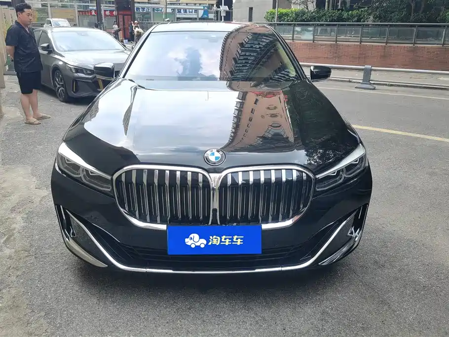BMW 7 Series 2021 Model 730Li Luxury Package