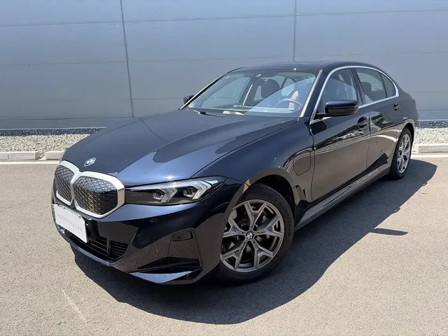 BMW i3 2025 eDrive 35 L