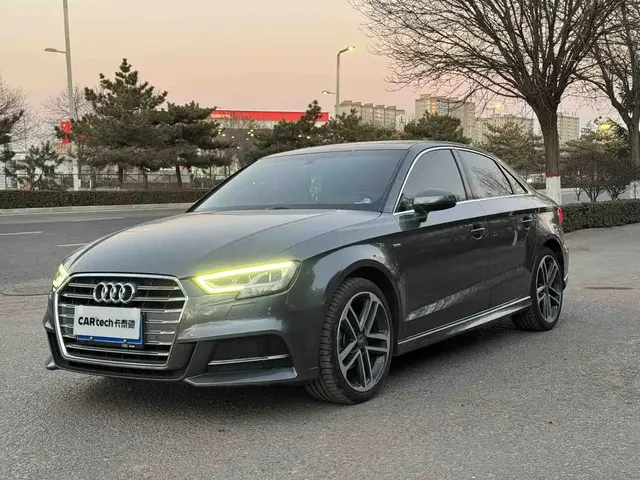 Audi A3 2020 Limousine 35 TFSI Fashion (China V)
