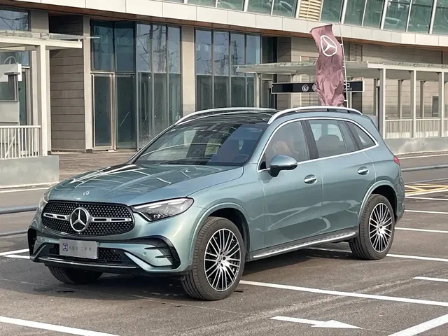 Mercedes-Benz GLC 2024 GLC 300 L 4MATIC Luxury 5-seater
