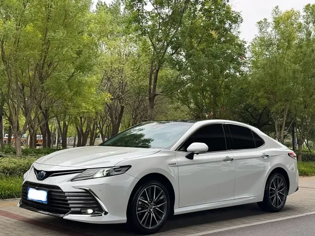 Toyota Camry 2023 Hybrid 2.5HG Luxury Edition
