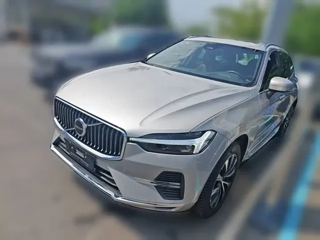 Volvo XC60 2025 B5 AWD Smart Elite Luxury Edition