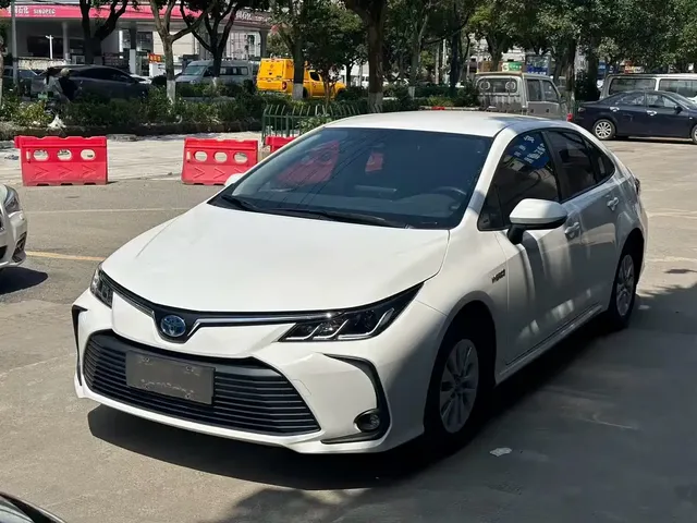 Toyota Corolla 2022 Hybrid 1.8L E-CVT Pioneer Edition