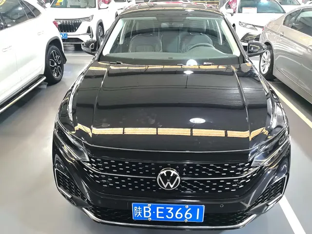 Volkswagen Passat 2024 380TSI Starlight Dragon Soaring Edition