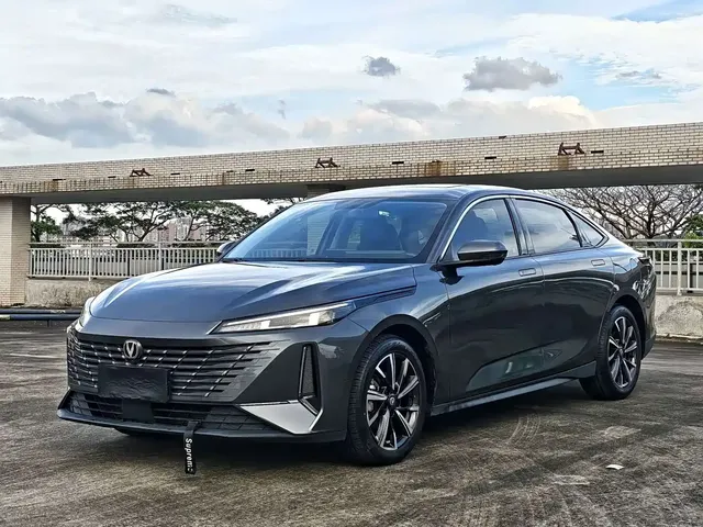 Changan Eado 2024 Model 1.5T GDI Auto Premium Type
