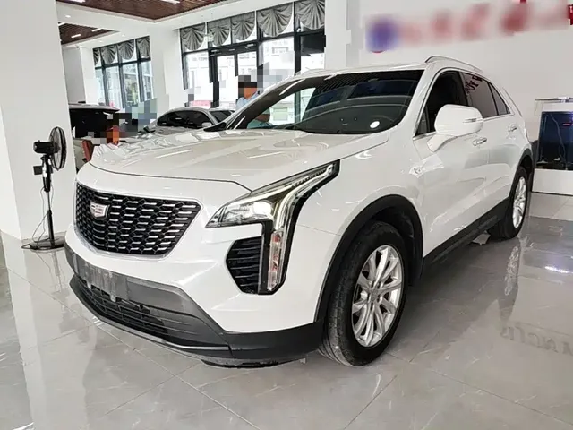 Cadillac XT4 2022 28T FWD Style