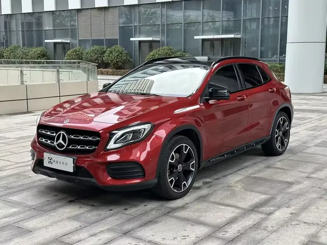 Mercedes-Benz GLA 2018 GLA 220 4MATIC Sport