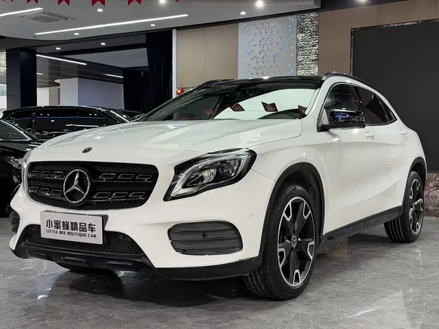 Mercedes-Benz GLA 2018 GLA 220 4MATIC Sport