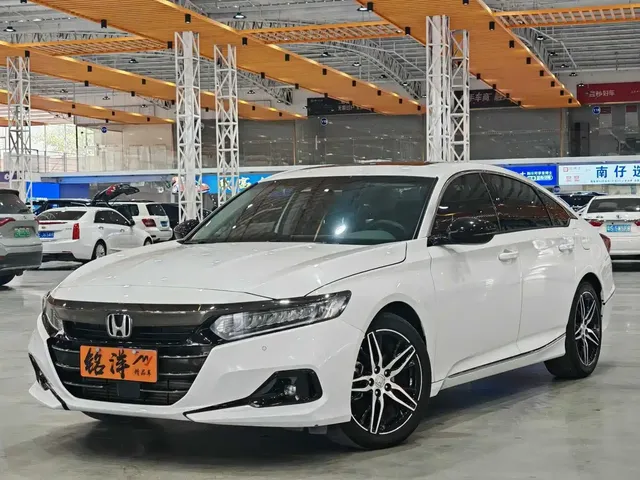 Honda Accord 2022 260TURBO Phantom Night Premium