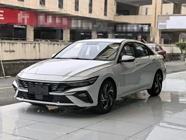 Hyundai Elantra 2023 1.5L CVT GLX Elite Edition