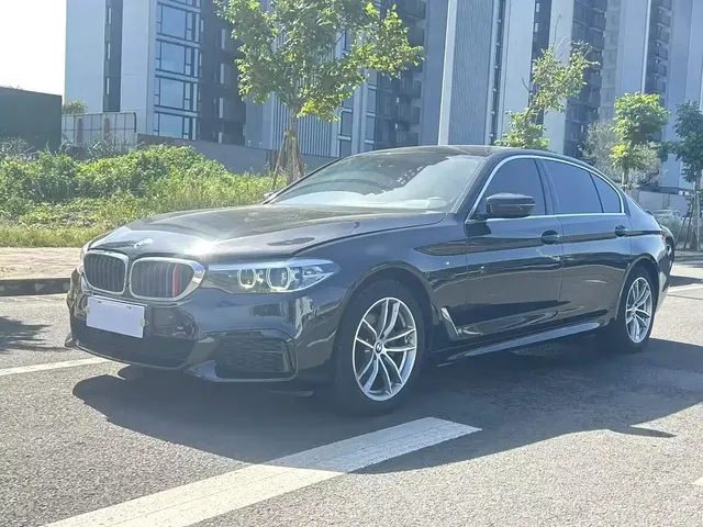 BMW 5 Series 2020 525Li M Sport Package
