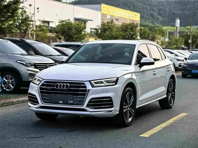 Audi Q5L 2020 Facelift 40 TFSI Honor Fashion