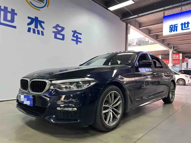 BMW 5 Series 2018 525Li M Sport Package