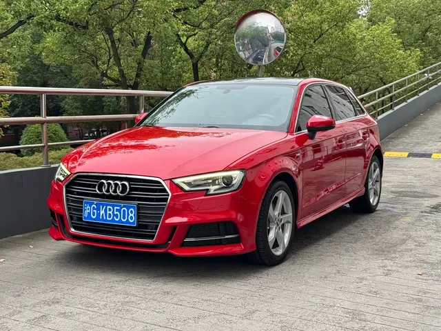 Audi A3 2018 30th Anniversary Sportback 35 TFSI Fashion