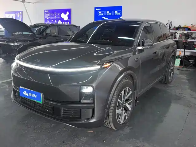 Li Auto Li L8 2023 Pro