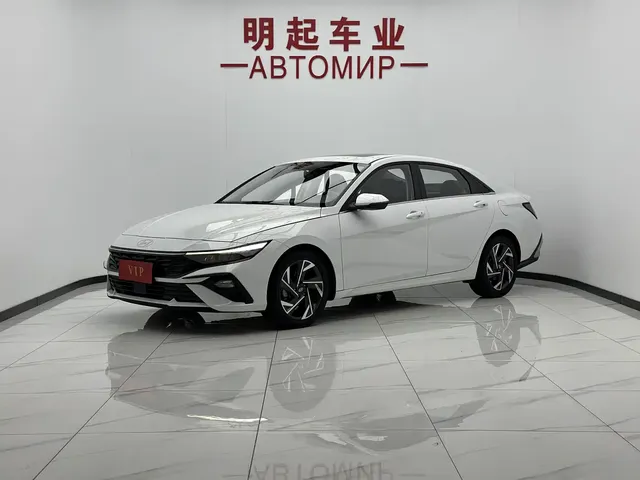 Hyundai Elantra 2023 1.5L CVT GLX Elite Edition