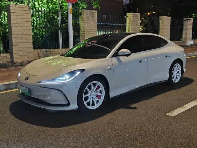 IM Motors IM L6 2024 Max Standard Edition