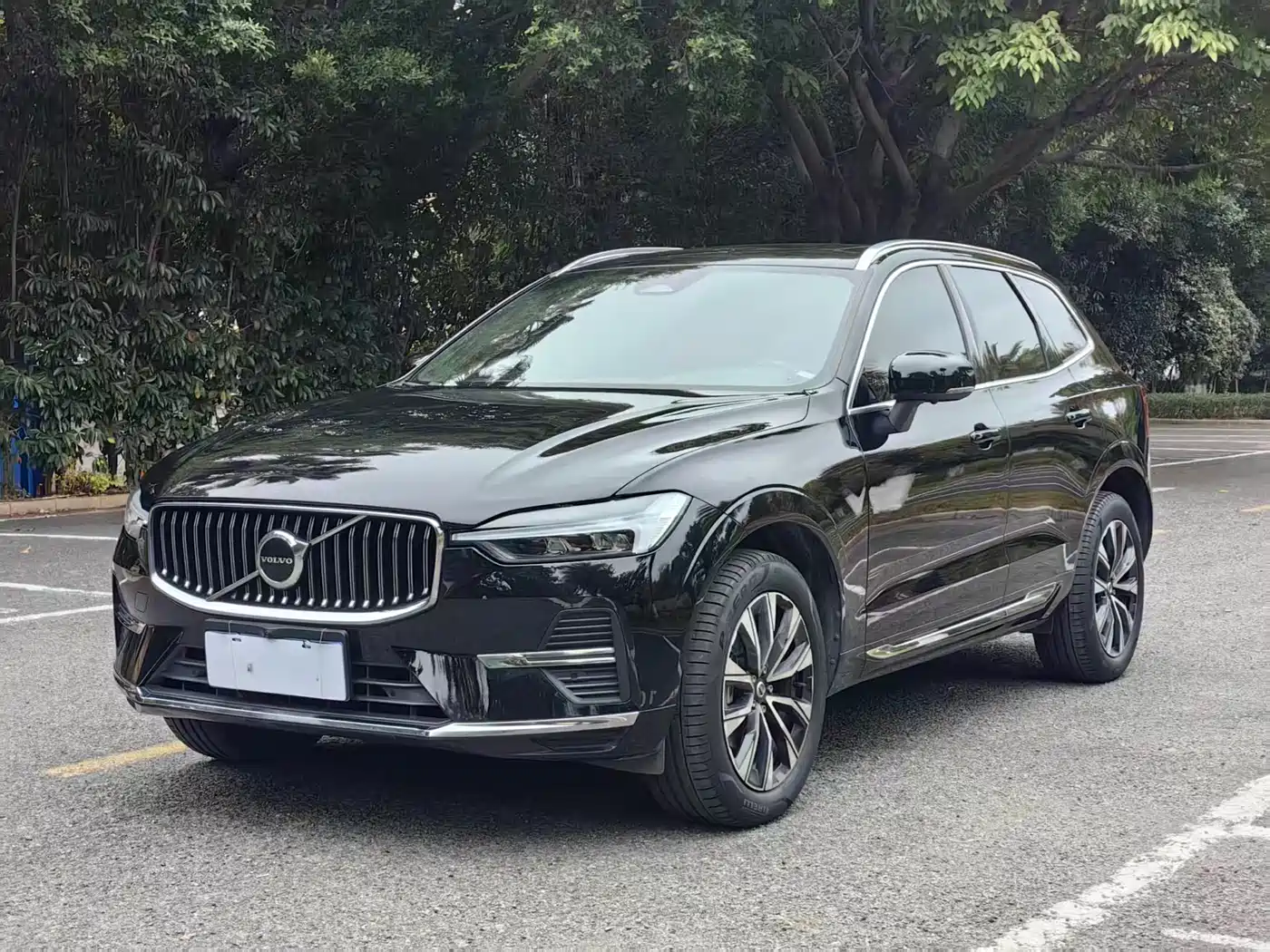 Volvo XC60 2024 B5 AWD Zhiyuan Luxury Edition
