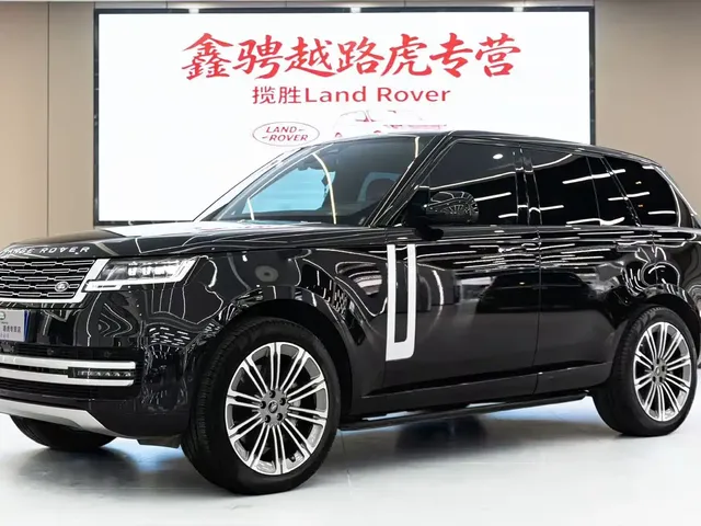 Land Rover Range Rover 2024 3.0 L6 360PS Golden Age Edition