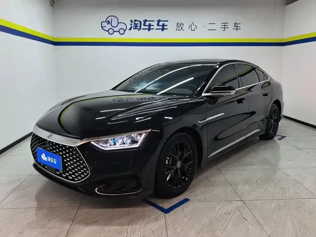 BYD Han 2024 DM-i Glory Edition 121KM Premium