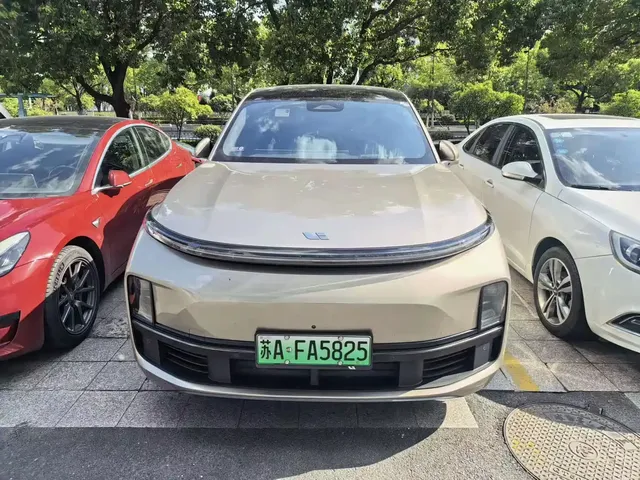 Li Auto Li L8 2023 Max