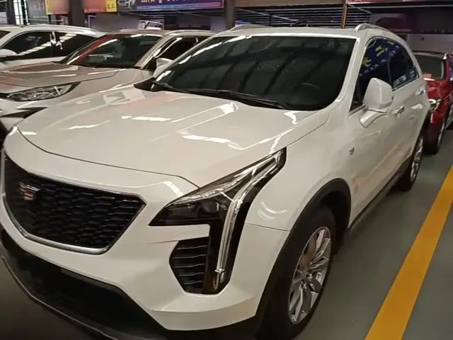Cadillac XT4 2021 28T FWD Luxury Edition