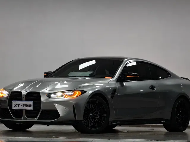 BMW M4 2021 M4 Coupe Thunder Edition