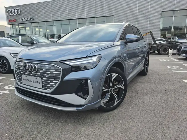 Audi Q4 e-tron 2024 40 e-tron Creation Edition