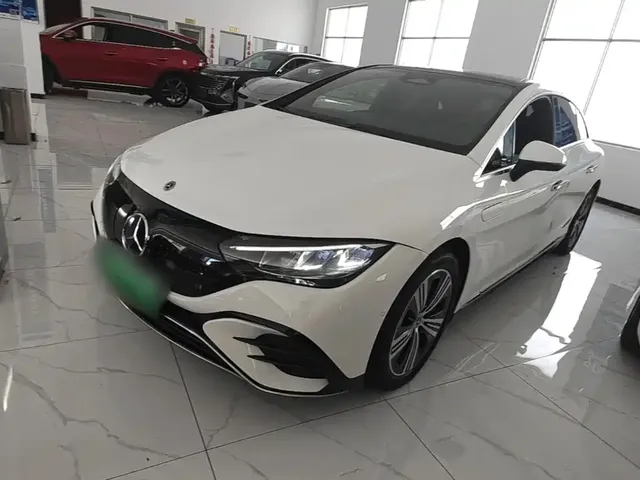 Mercedes-Benz EQE 2025 500 4MATIC Pioneer