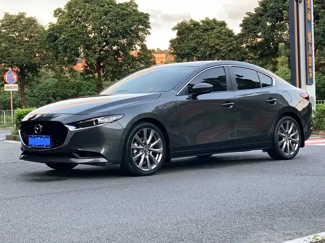 Mazda 3 Axela 2020 2.0L Automatic Zhi Ya Edition