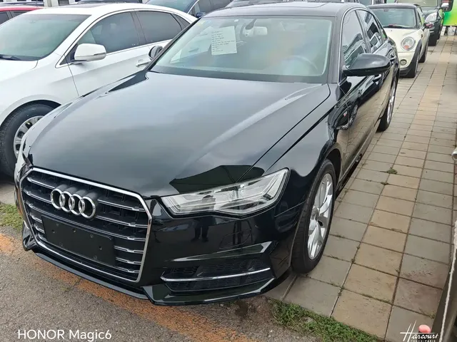 Audi A6L 2018 30th Anniversary 35 TFSI Fashion