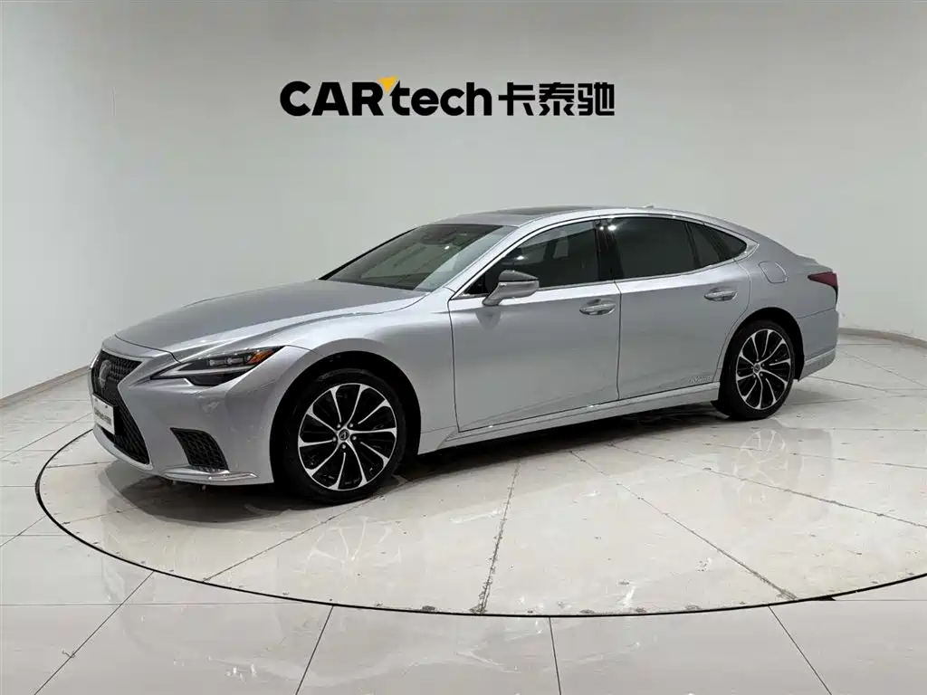Lexus LS 2021 500h Executive Edition